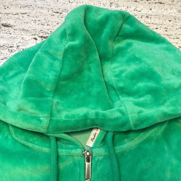 As You 8 Paw Projects Limited - Picture 2 of 15